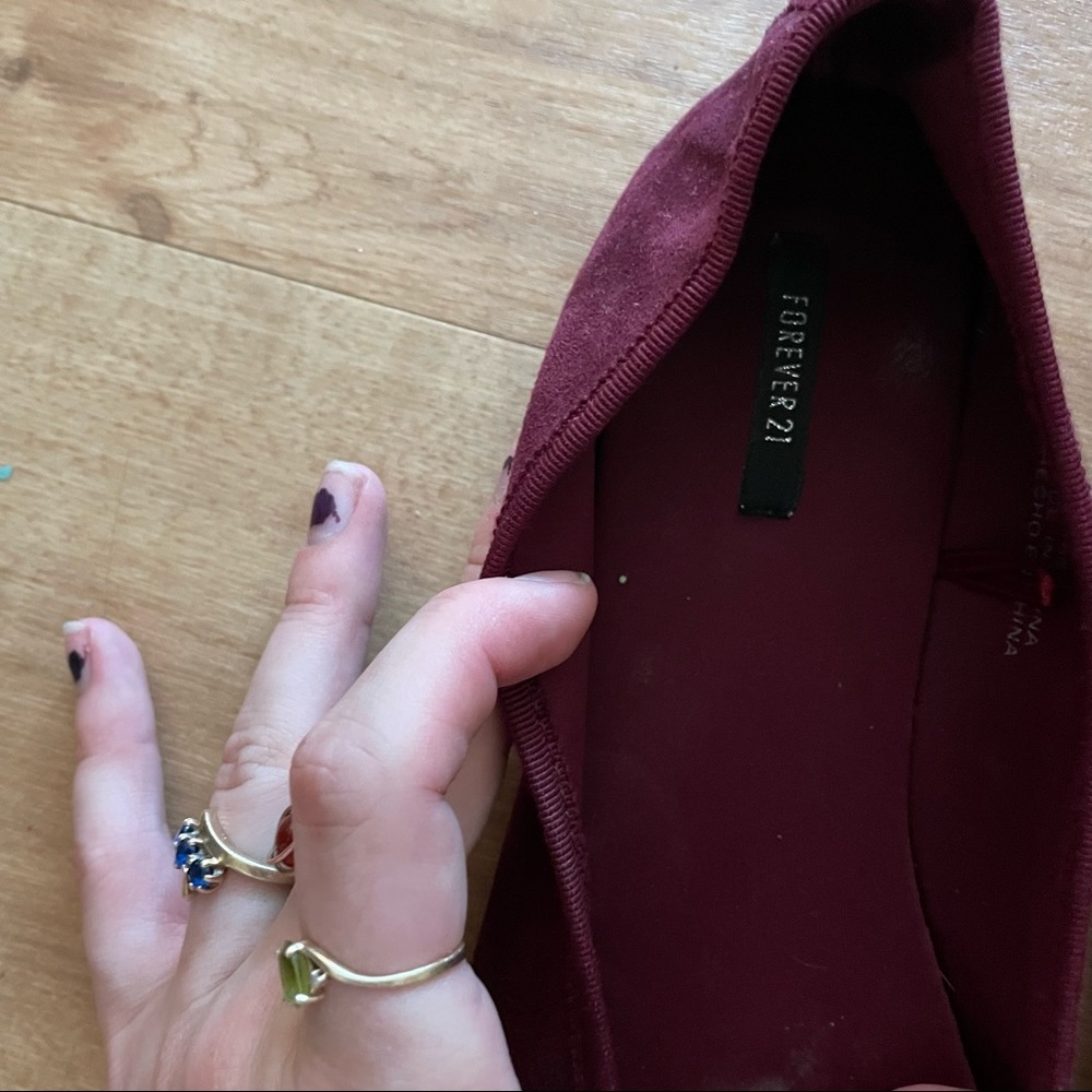 Maroon ballet flats - Picture 7 of 9